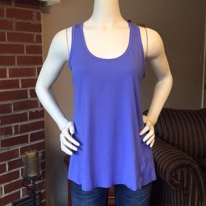 Athleta top